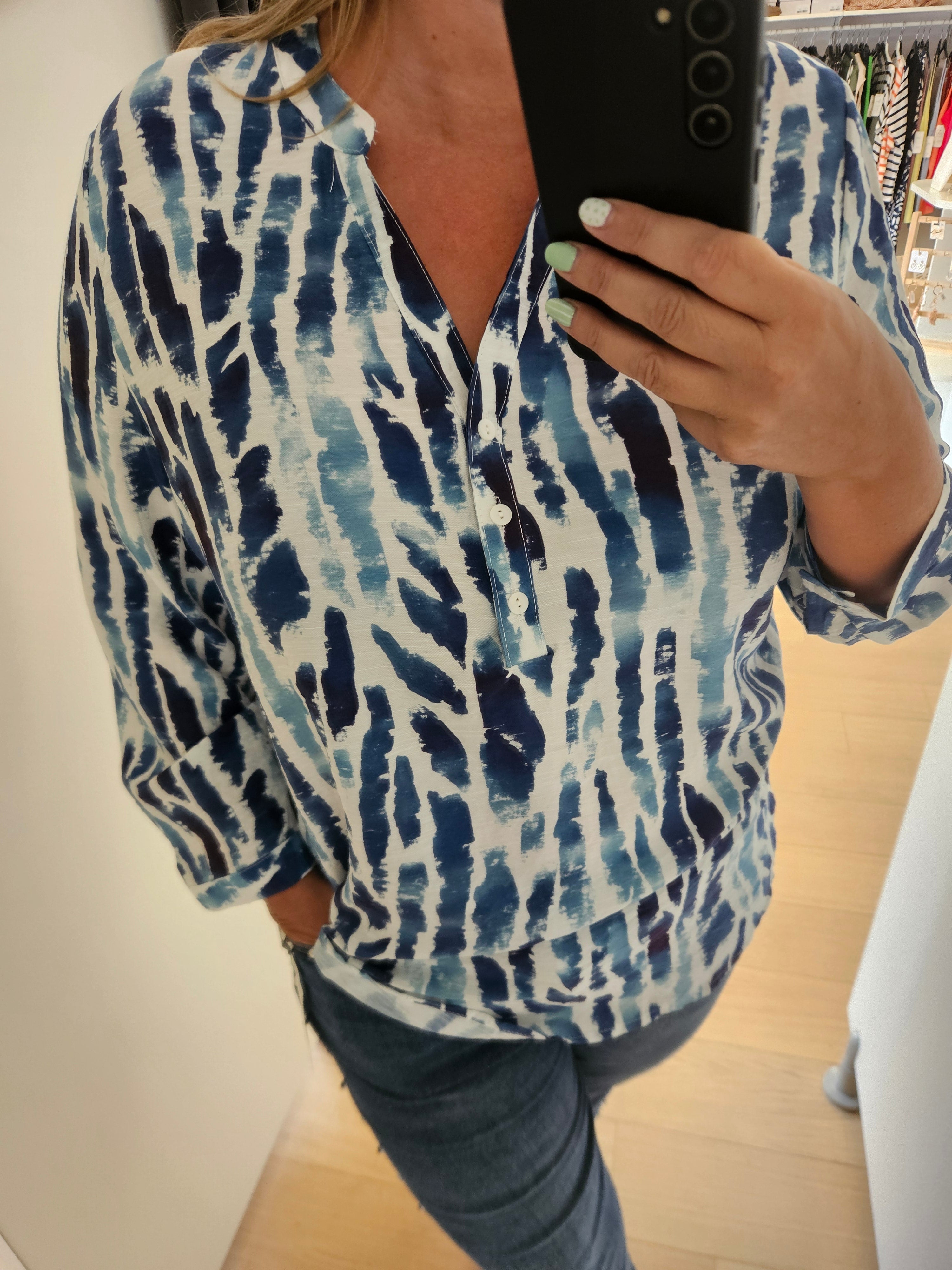 Blouse à motif bleu