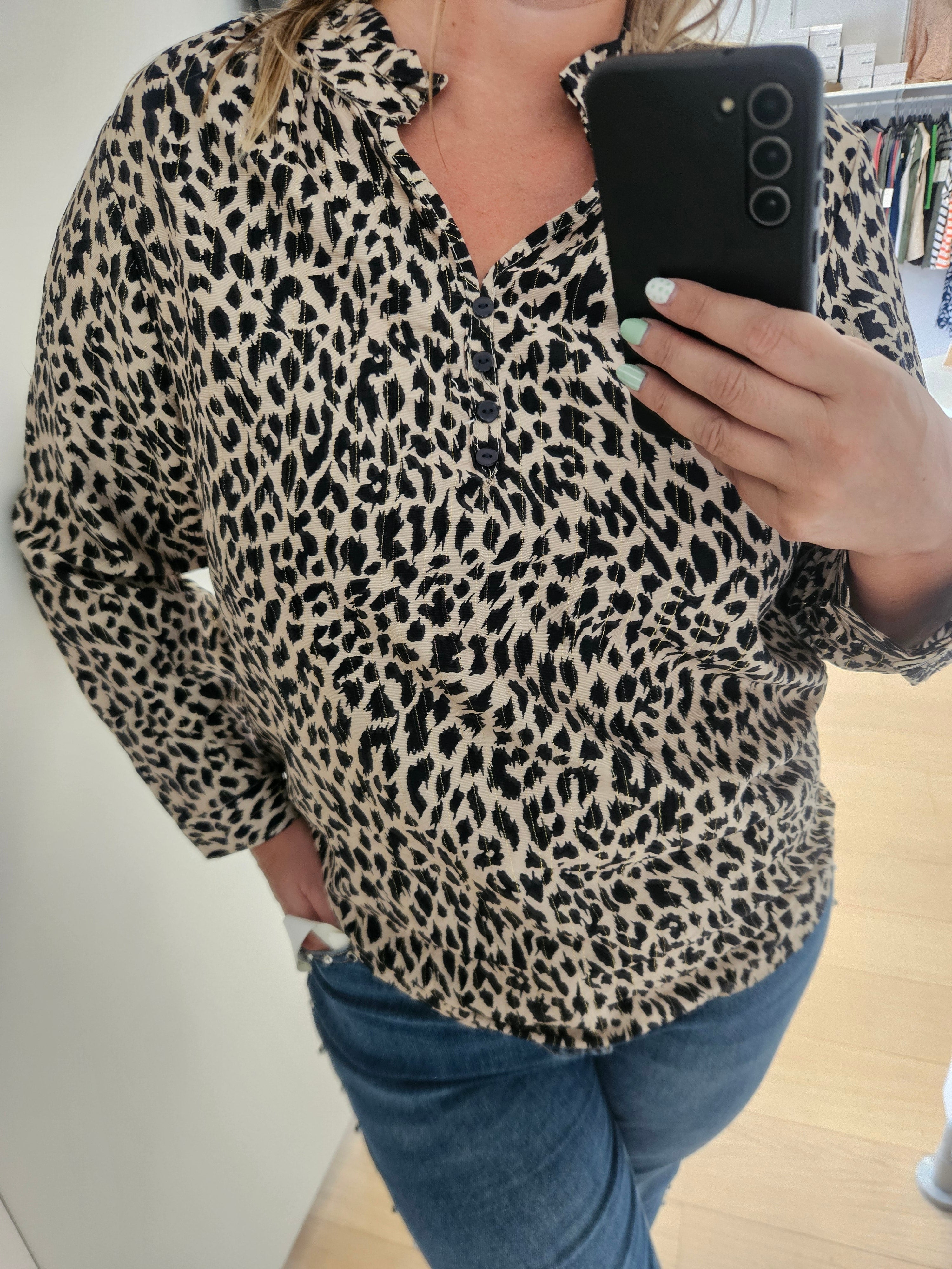 Blouse à motif noir