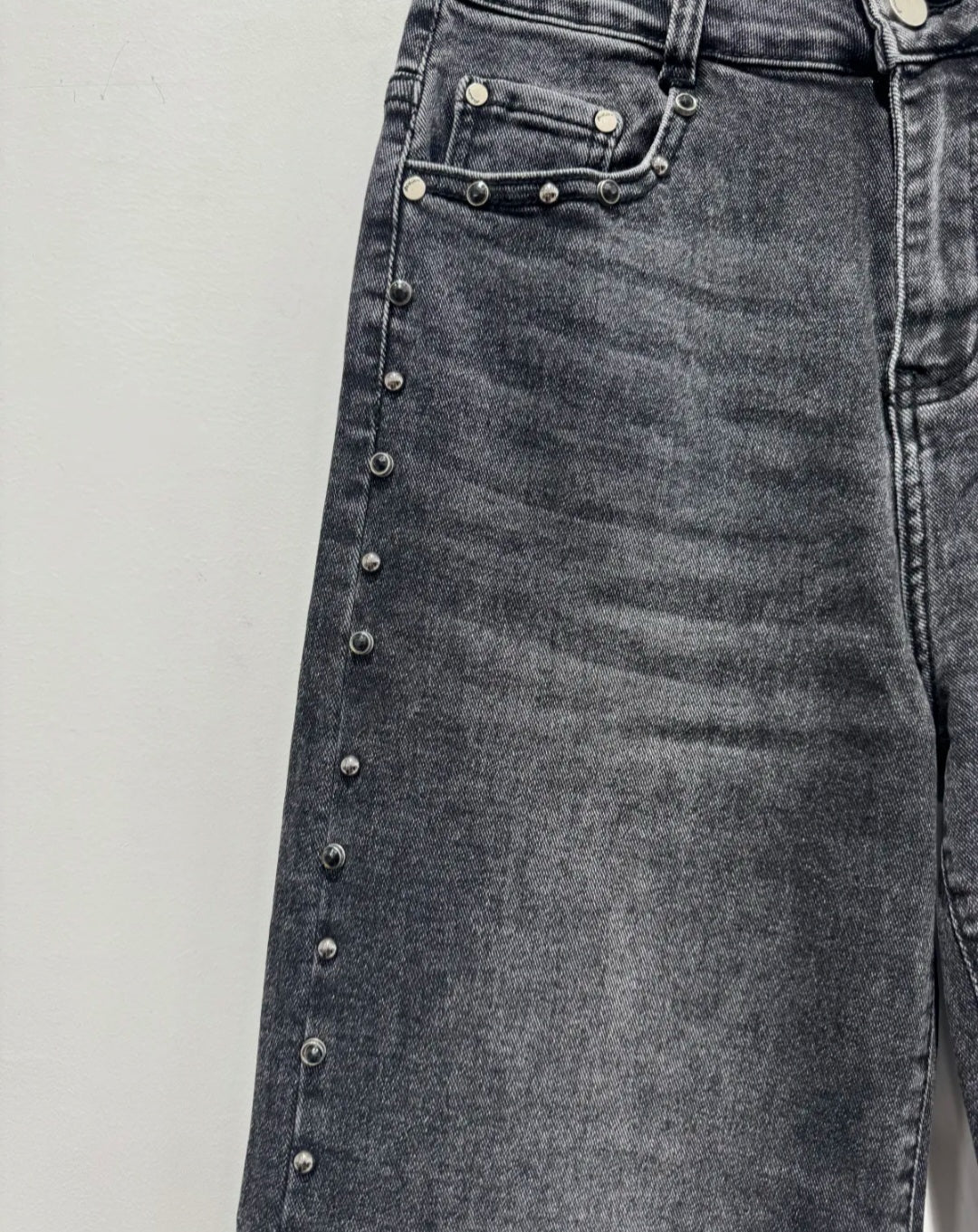 Jeans Wide Leg Clouté