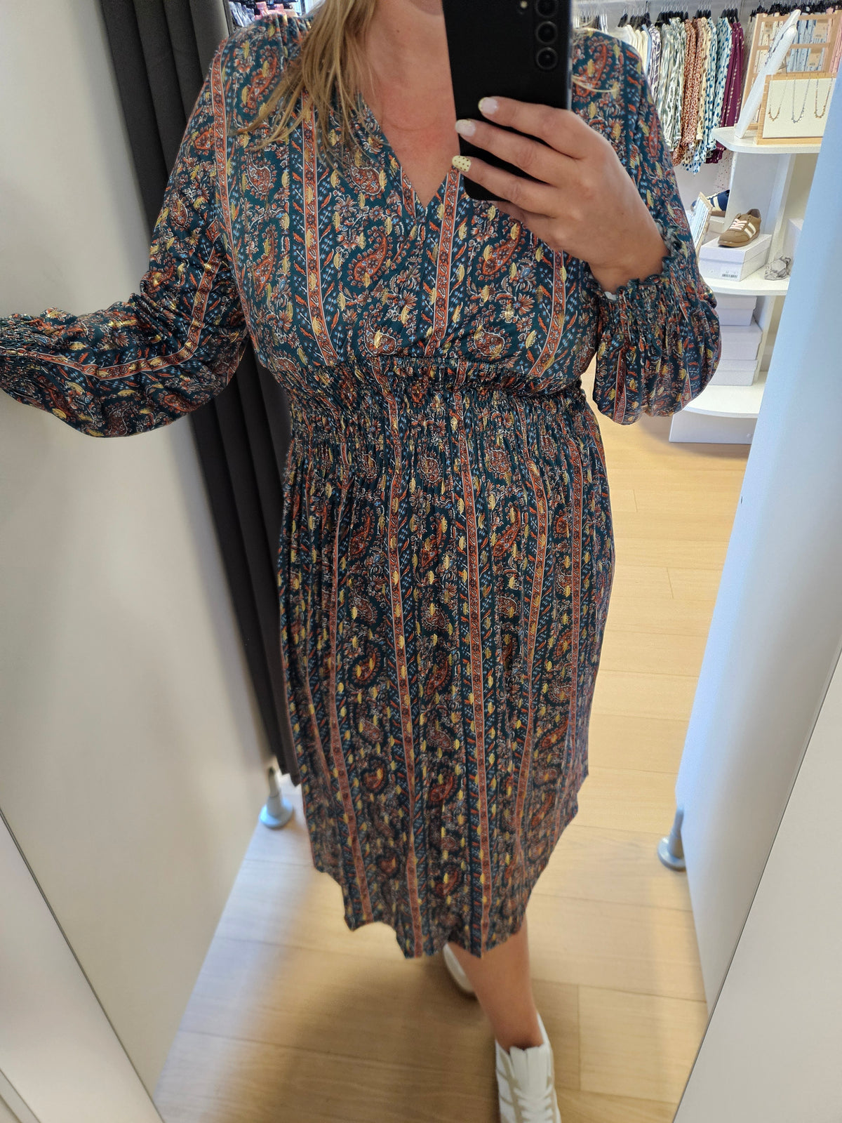 Robe à motif verte