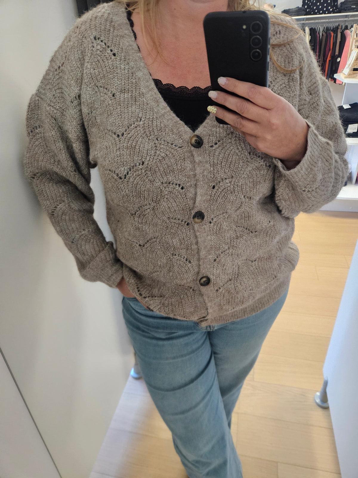 Gilet boutonné taupe