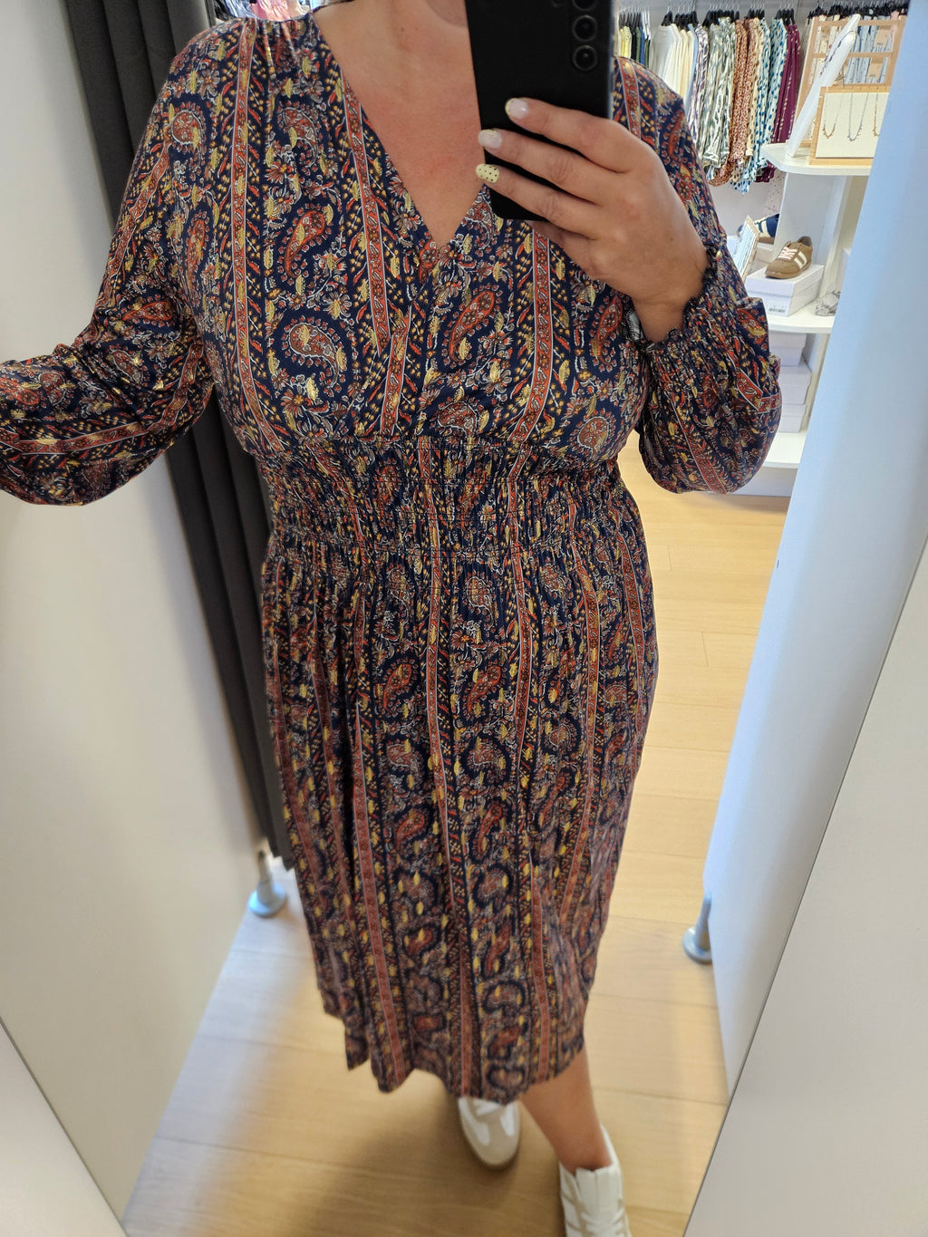 Robe à motif bleu