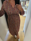 Robe à motif rouge