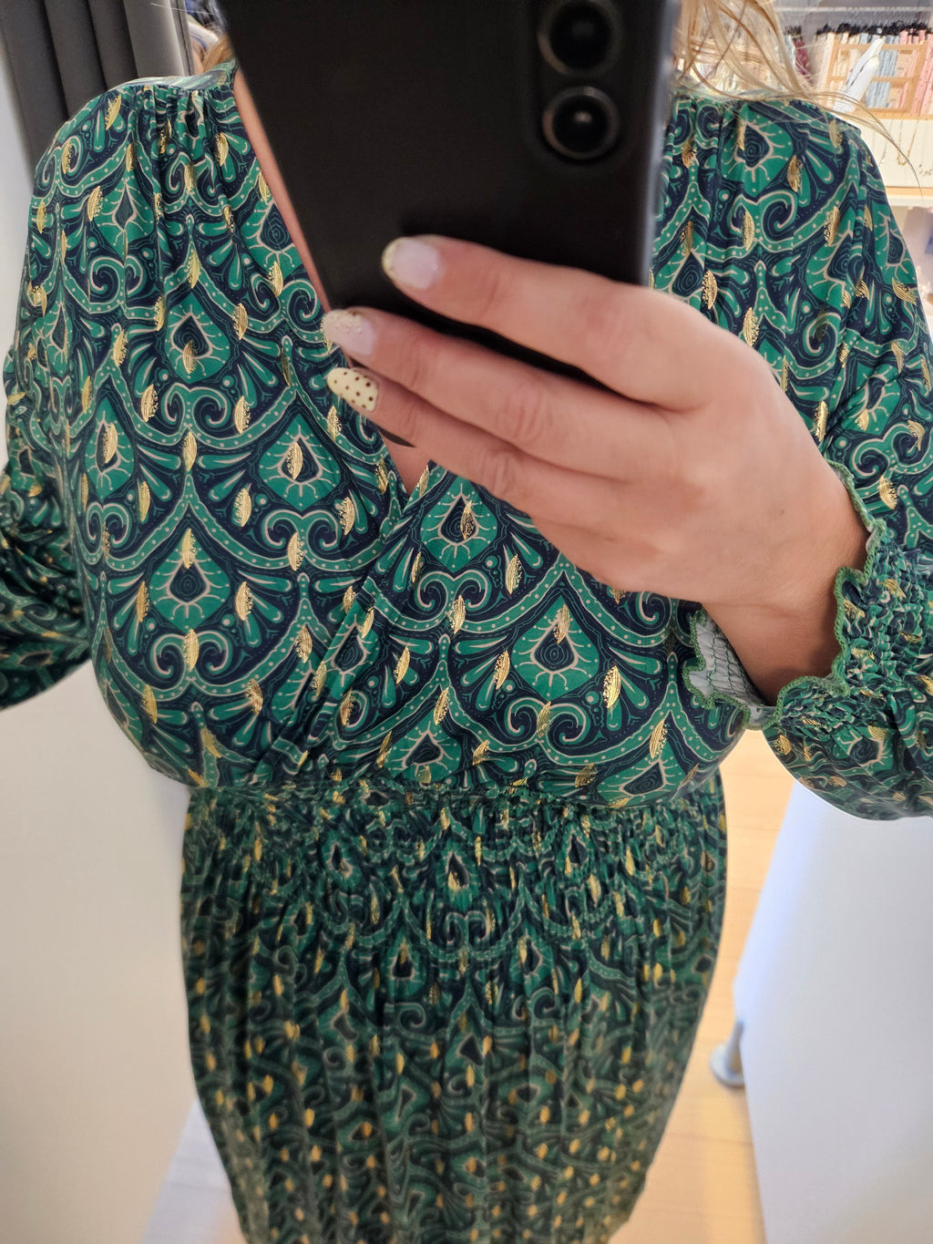 Robe à motif verte